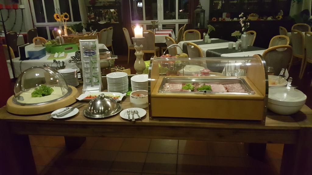 Hotel Taunus Residence باد كامبيرغ المظهر الخارجي الصورة